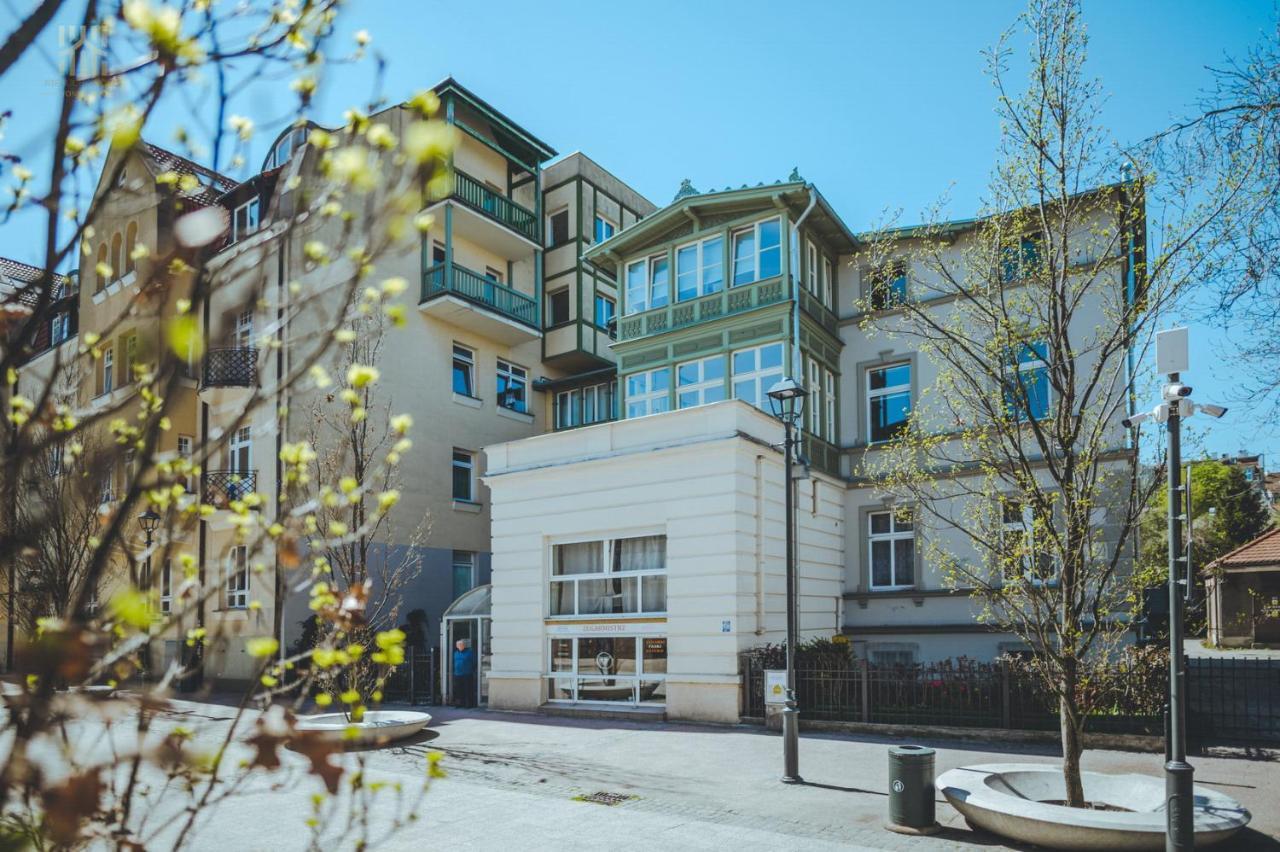 Apartment Art Nouveau Weranda